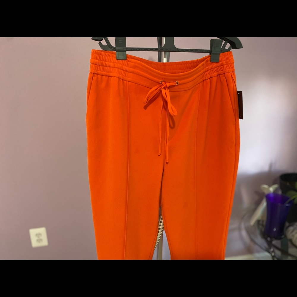 🍊🧡 Nine West Capri pants